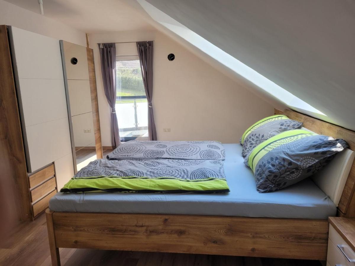 Ferienwohnung Schertel - Dorsbrunn Pleinfeld Luaran gambar